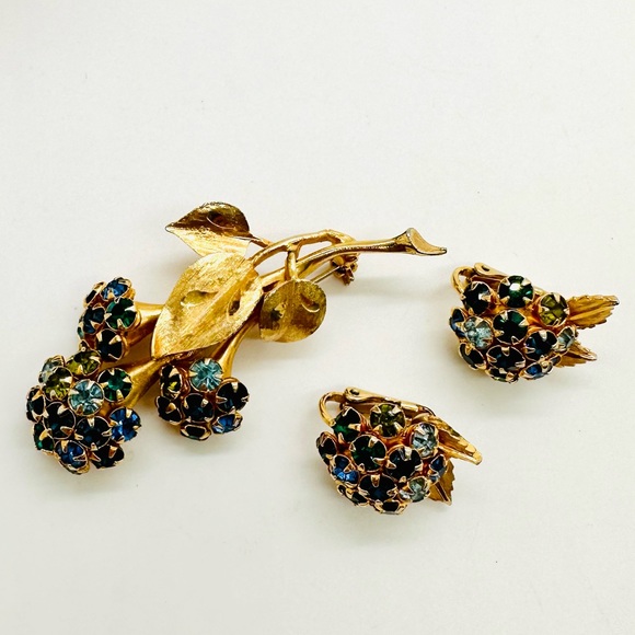 Vintage Rhinestone Brooch Demi Parure Set - Picture 14 of 14